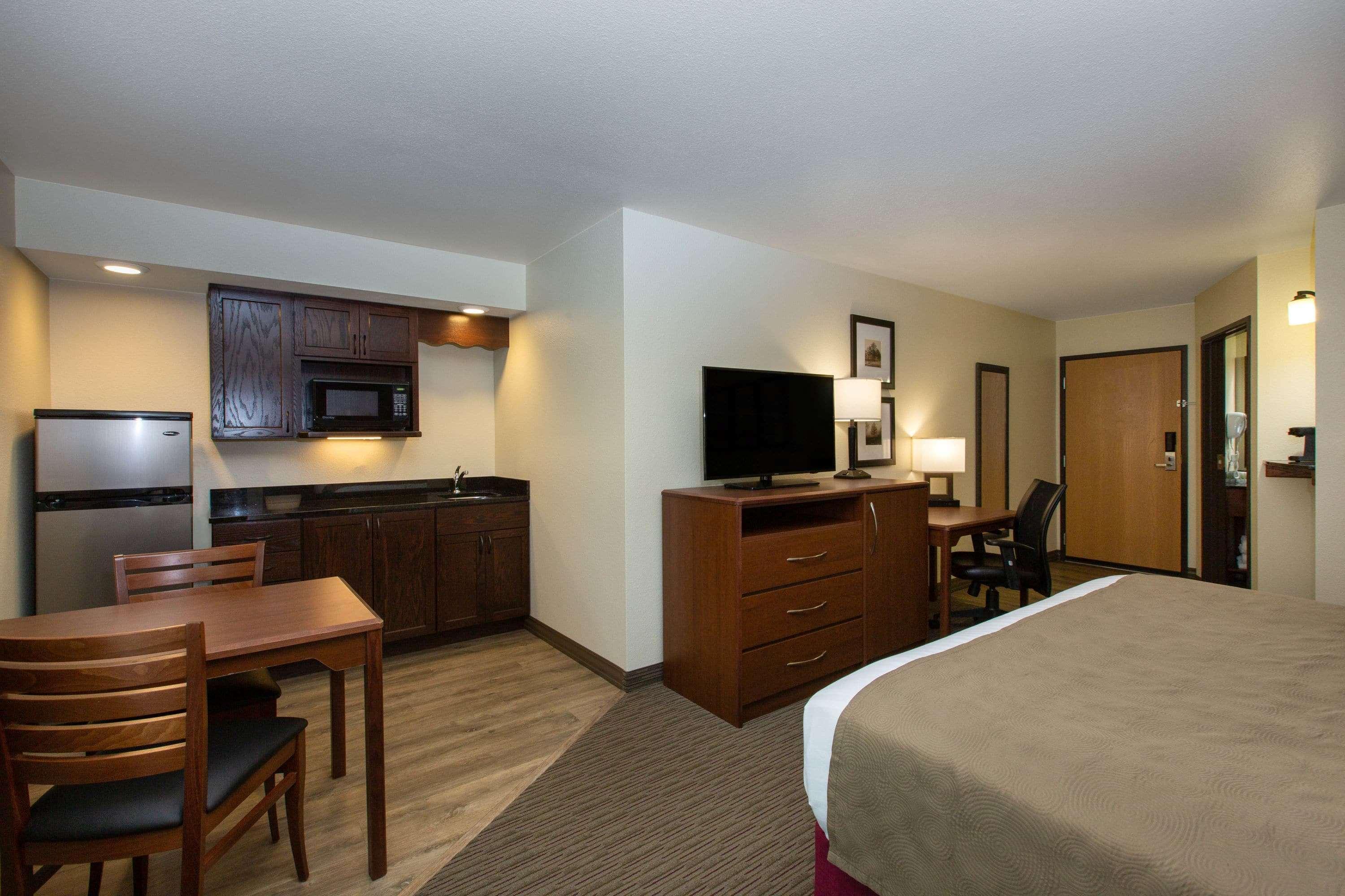 Hotel Americinn By Wyndham 3*