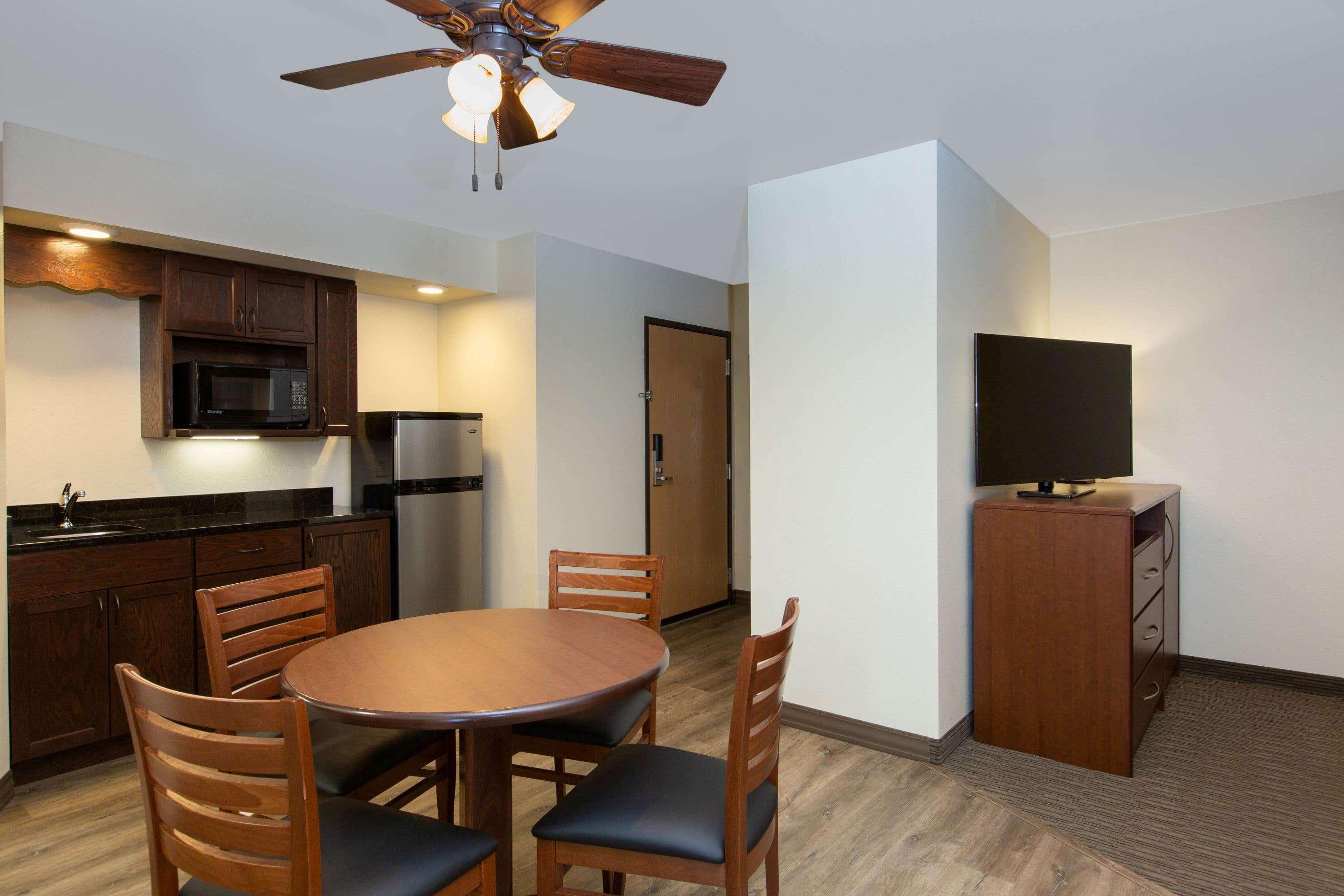 Americinn By Wyndham Hotel 3*